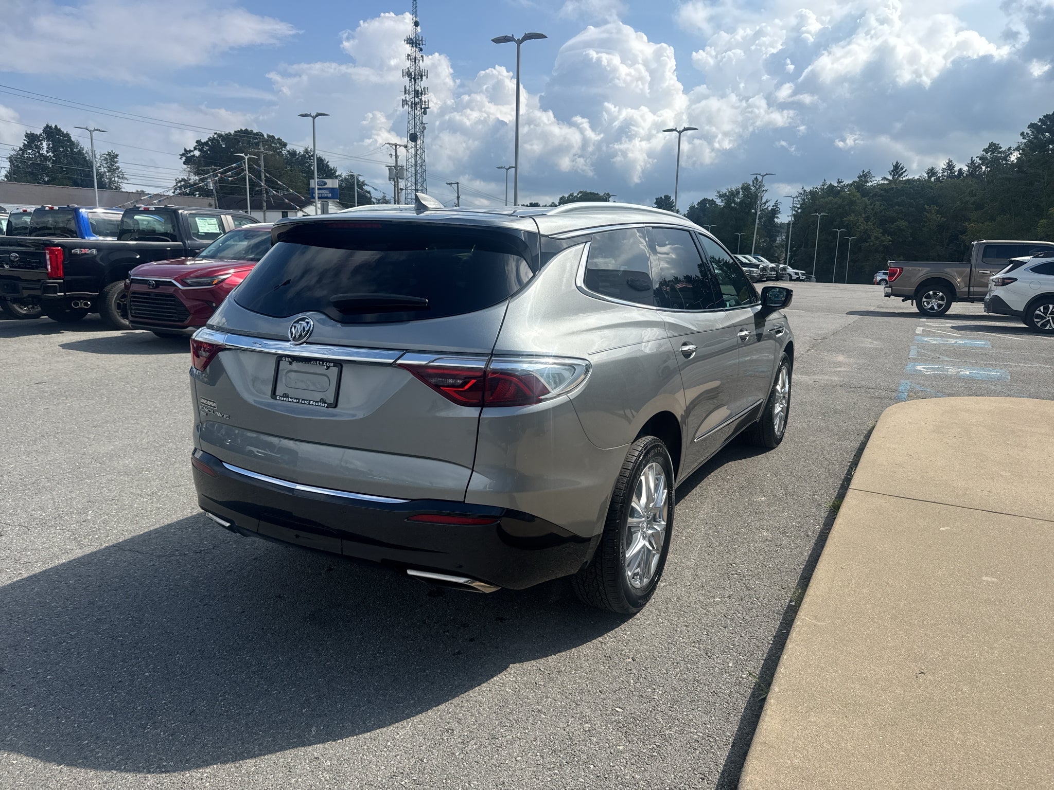 2023 Buick Enclave Premium