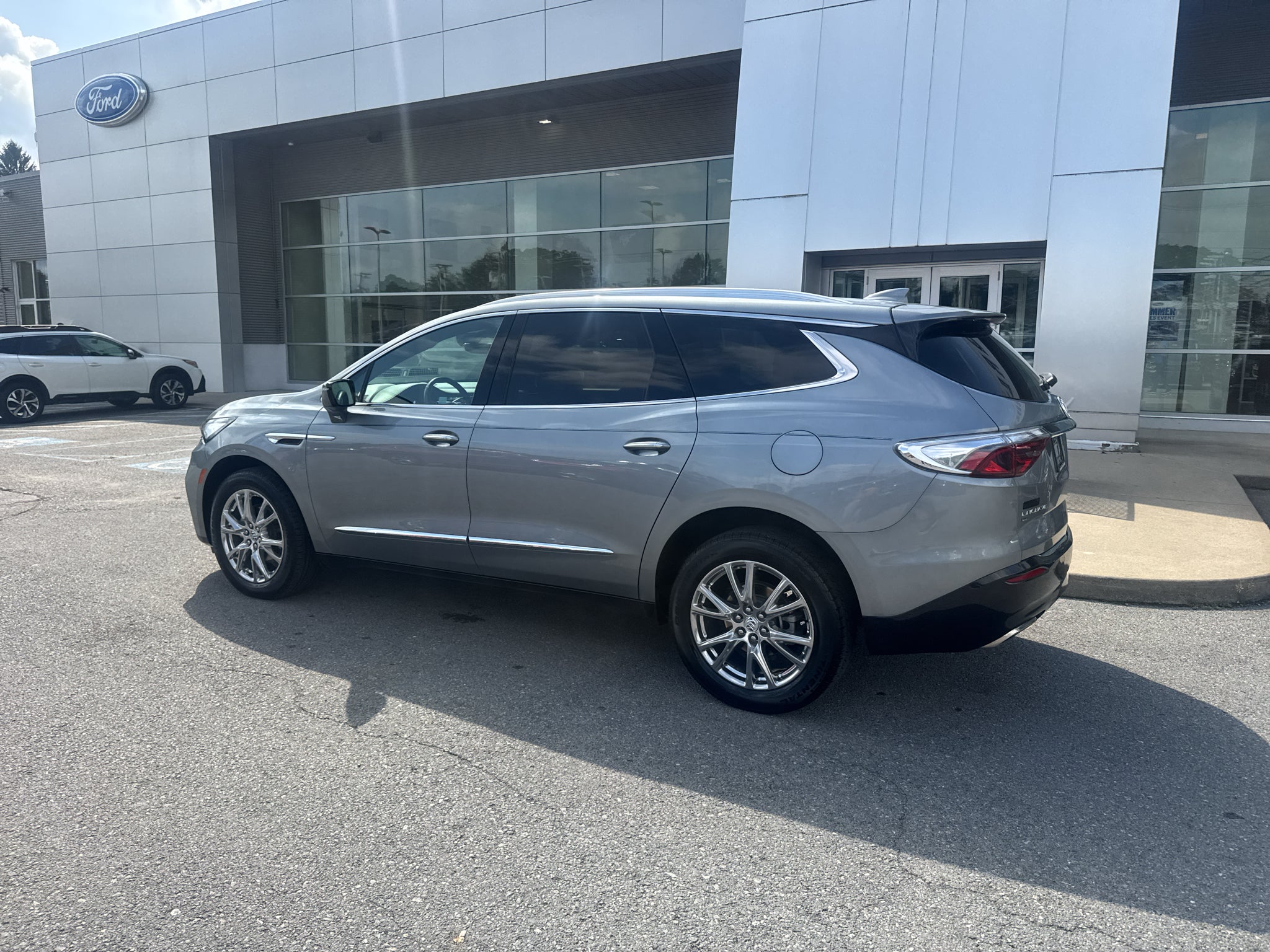 2023 Buick Enclave Premium