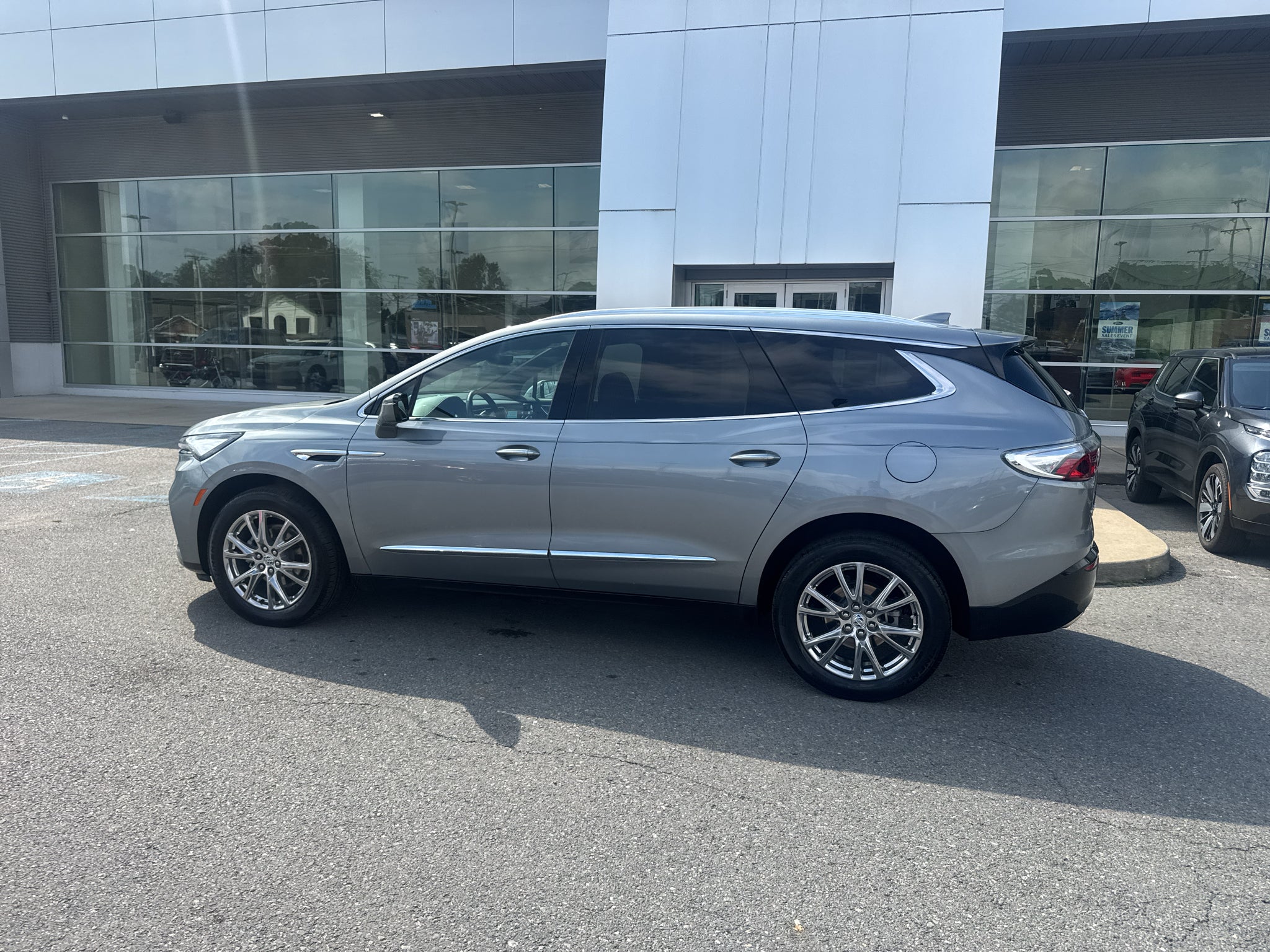 2023 Buick Enclave Premium