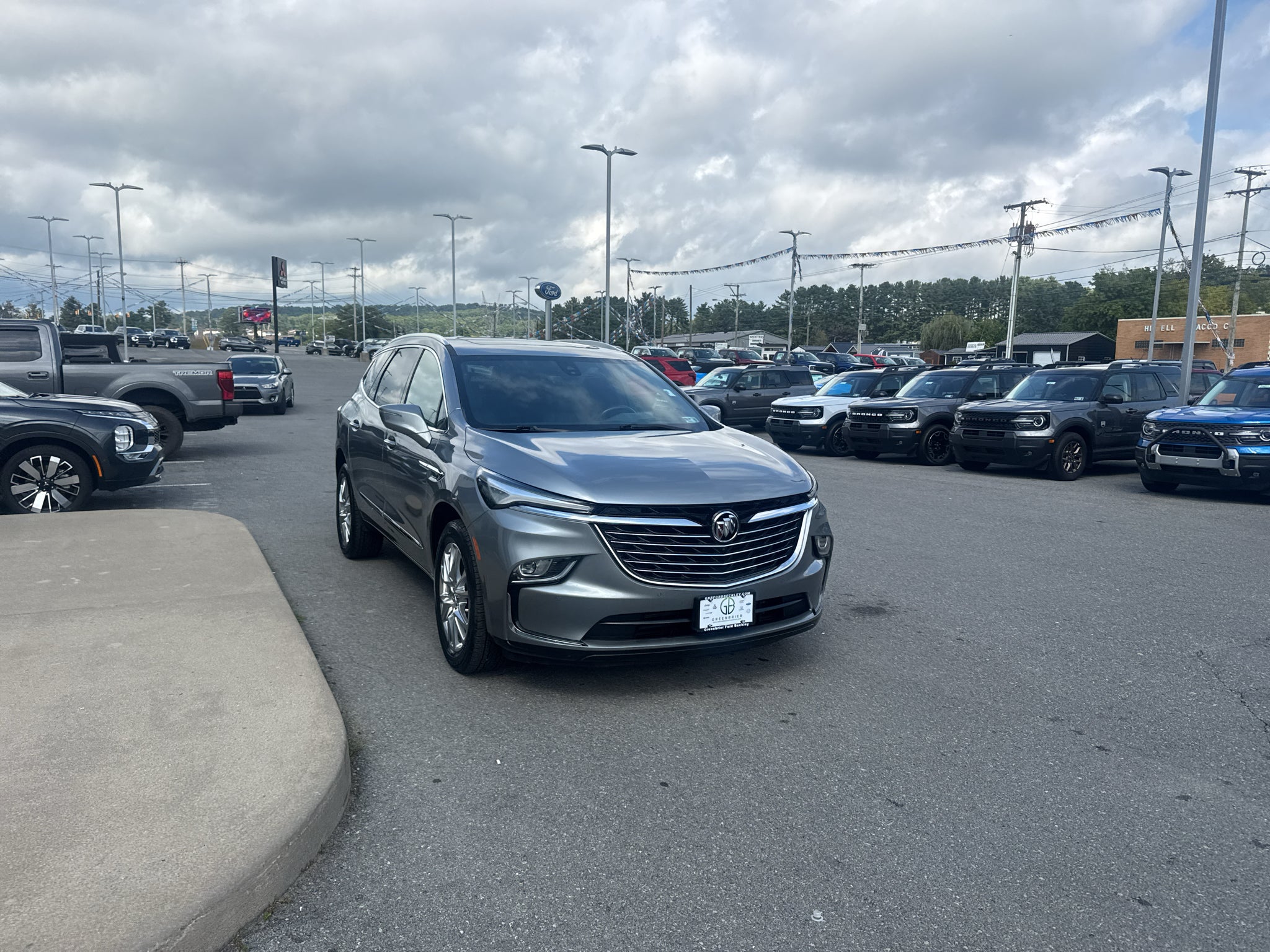 2023 Buick Enclave Premium