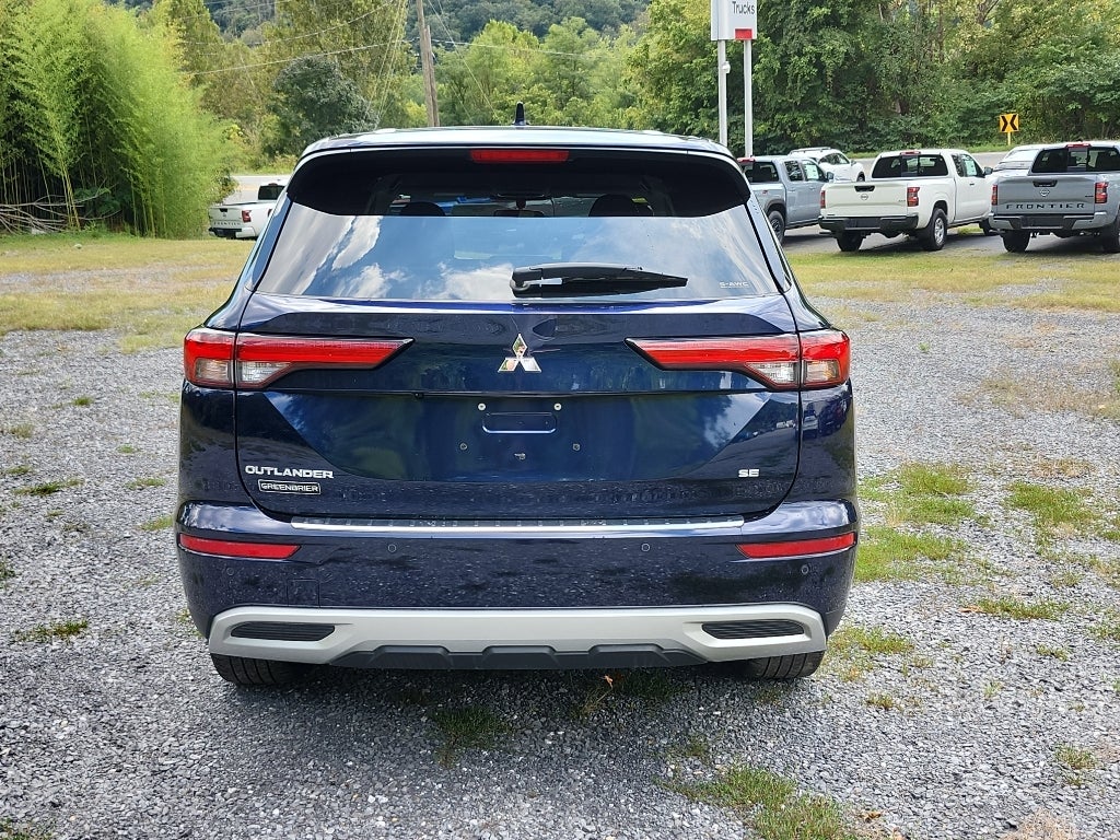 2024 Mitsubishi Outlander SE
