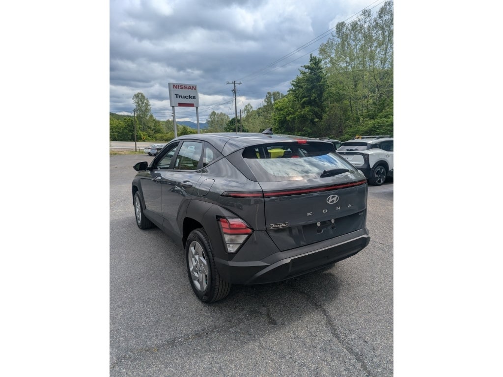 2026 Hyundai Kona SE