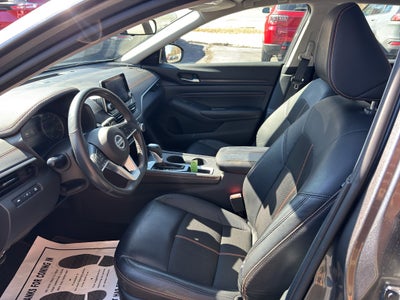 2022 Nissan Altima 2.5 SR